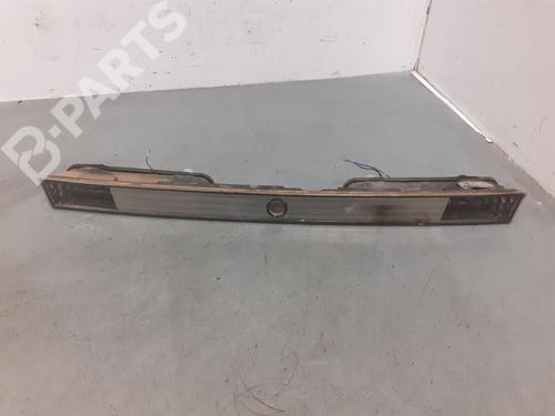 Used Third brake light Third brake light BMW 7 (E65, E66, E67) 740 d (258 hp) 10978681 10978681