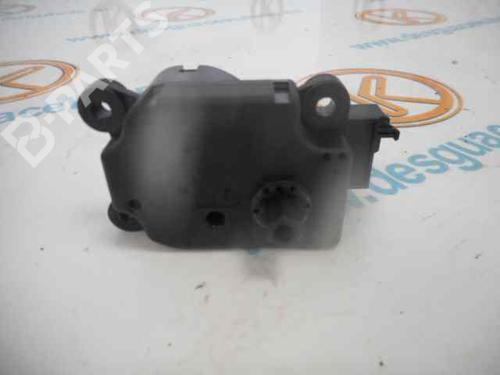 Heater blower motor MERCEDES-BENZ C-CLASS (W203) C 270 CDI (203.016) | BP2483144M62 