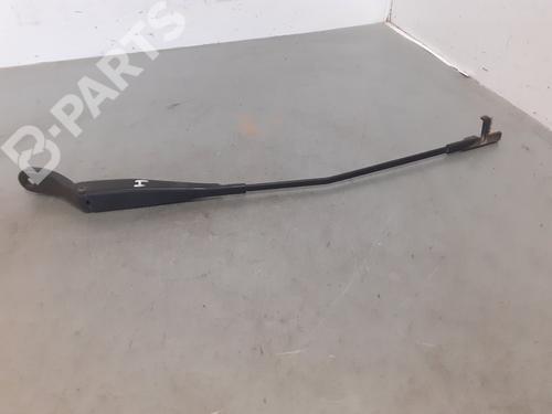 Used Front windshield wiper arm PEUGEOT 207 CC (WD_) 1.6 16V (120 hp) 8240542