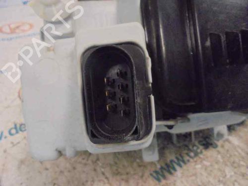 Left headlight VW POLO III (6N1) 45 1.0 | BP2496007C28 