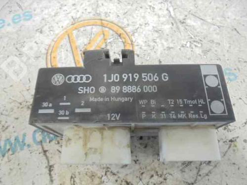 Used Electronic module SEAT IBIZA II (6K1) 1.4 i (60 hp) 10270266