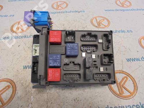 Zekeringkast RENAULT LAGUNA II (BG0/1_) 1.8 16V (BG06, BG0J, BG0M) (116 hp) 2495559