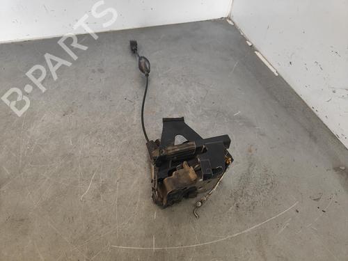 Used Rear right lock FORD FIESTA V (JH_, JD_) [2001-2014]  15659030