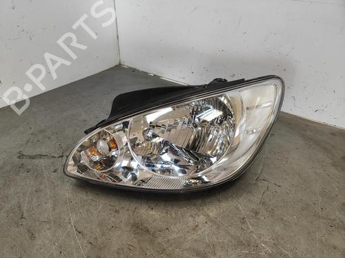 Faro sinistro HYUNDAI GETZ (TB) 1.5 CRDi GLS (110 hp) 17973258