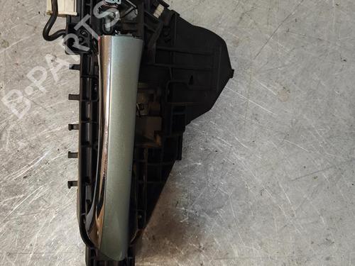 Used Front left exterior door handle MERCEDES-BENZ A-CLASS (W169) [2004-2012]  17222573