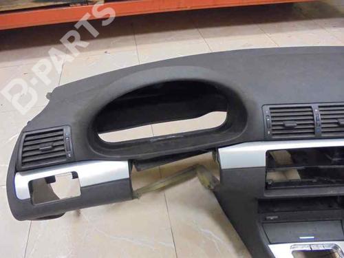Dashboard BMW 3 Touring (E46) 318 i | BP4803158C46 