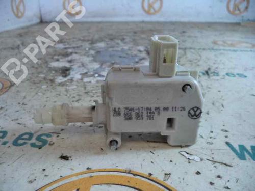 Låskasse SEAT IBIZA II (6K1) 1.9 D (68 hp) 10271360