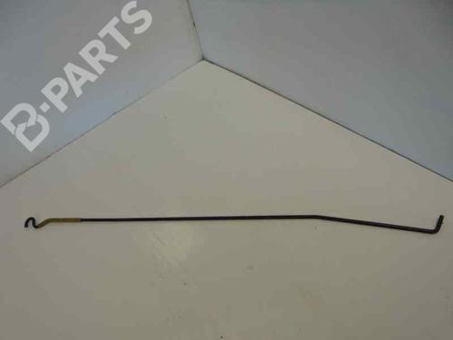 Used Hood lock VW POLO III (6N1) 64 1.9 SDI (64 hp) 8780620