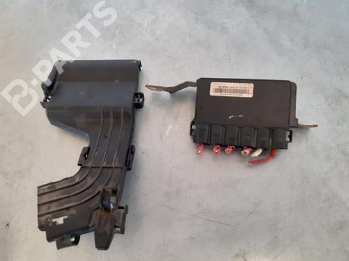 Fuse box RENAULT MEGANE III Hatchback (BZ0/1_, B3_) | BP7888336E1