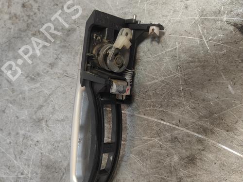 Front left exterior door handle PEUGEOT 307 Break (3E)  | BP26705870C128 