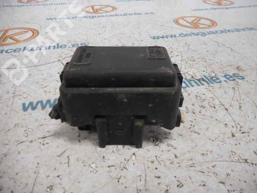 Boîte à Fusibles HONDA CIVIC VI Fastback (MA, MB) 1.6 16V (MB4) (116 hp) 2492588