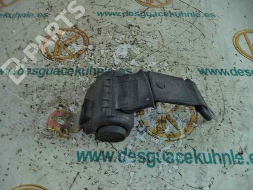 Sikkerhetsbelte bak i midten AUDI A8 D2 (4D2, 4D8) 2.5 TDI (150 hp) 8755358