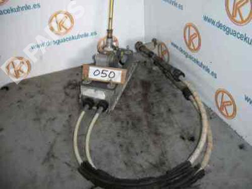 Used Gear lever SEAT CORDOBA (6L2) 1.9 SDI (64 hp) 7429378