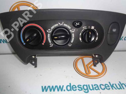 Commande Chauffage RENAULT SCÉNIC I MPV (JA0/1_, FA0_) 1.6 (JA00, JA16, JA15, JA19, JA1V, JA2B, JA2C, JA0B,... (107 hp) 2468600