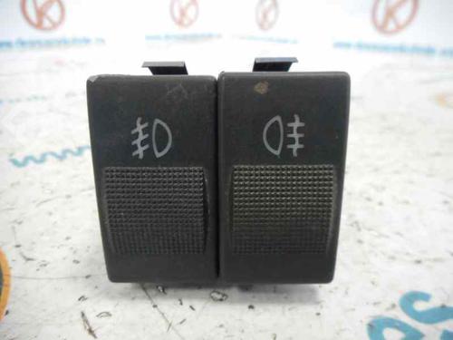 Used Headlight switch AUDI A8 D2 (4D2, 4D8) 3.7 quattro (230 hp) 2480146