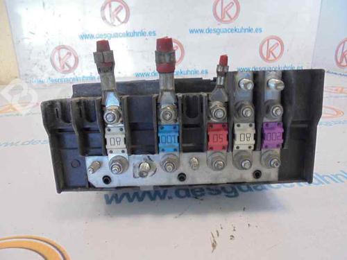 Fuse box VW GOLF V (1K1)  | BP2488415E1 
