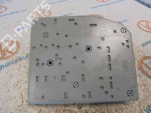 Fuse box JEEP GRAND CHEROKEE I (ZJ, ZG) 5.2 i 4x4 (ZJ) | BP3524584E1 