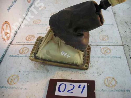Used Gear lever RENAULT KANGOO (KC0/1_) D 55 1.9 (KC0D) (54 hp) 7429593