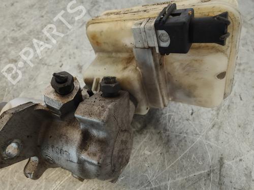 Brake master cylinder LAND ROVER FREELANDER I (L314)  | BP26390554M77 