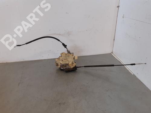 Used Front right lock VW PASSAT B6 (3C2) 2.0 TDI (140 hp) 7289815