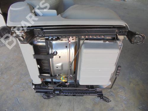 Right front seat HYUNDAI TERRACAN (HP)  | BP7270575C16 