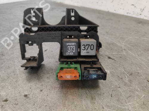 Used Fuse box Fuse box 36888178 36888178