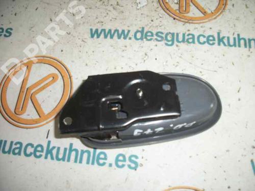 Front right interior door handle HYUNDAI SONATA IV (EF) 2.0 16V | BP3219007I14 