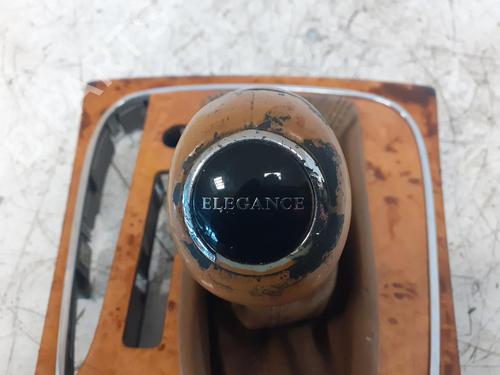 Shift knob MERCEDES-BENZ E-CLASS (W211) E 220 CDI (211.008) | BP11393487I34 