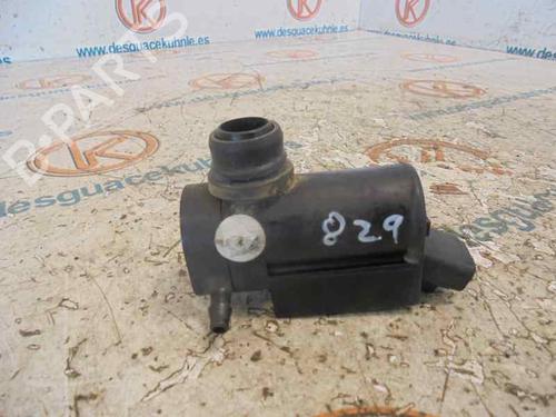 Used Washer pump TOYOTA CELICA Coupe (_T23_) 1.8 16V VT-i (ZZT230_, ZZT230) (143 hp) 14181841