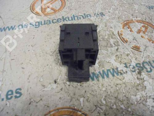 Headlight switch RENAULT SCÉNIC II (JM0/1_) 1.9 dCi (JM0G, JM12, JM1G, JM2C) | BP2463290I24 