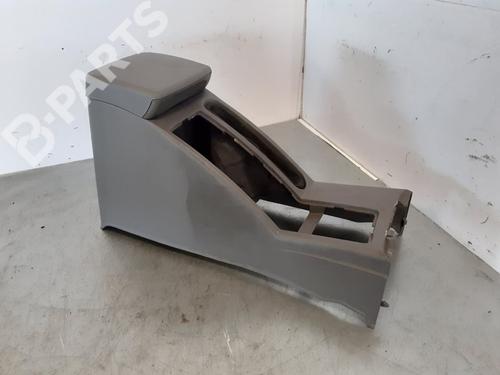 Armrest / Center console DAEWOO NUBIRA Saloon (J100) 2.0 16V (126 hp) 7234638