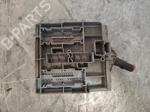 Fuse box FIAT STILO (192_) 1.2 16V (192_XA1B) | BP29736024E1