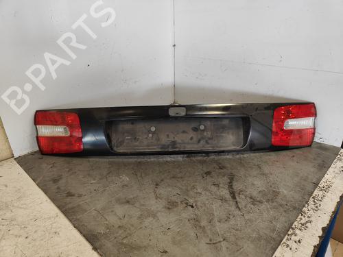 Middenachterlicht VOLVO V40 Estate (645) 2.0 (136 hp) 26291295