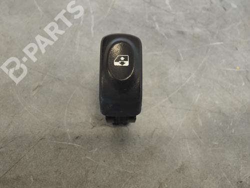 Used Right front window switch RENAULT MEGANE I (BA0/1_) 1.9 dTi (BA1U) (80 hp) 10993281