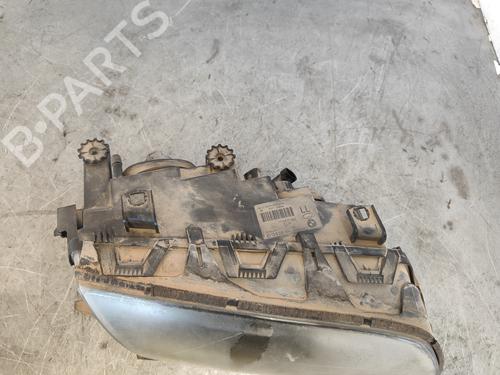 Right headlight BMW 3 (E46) 320 d | BP30493174C29