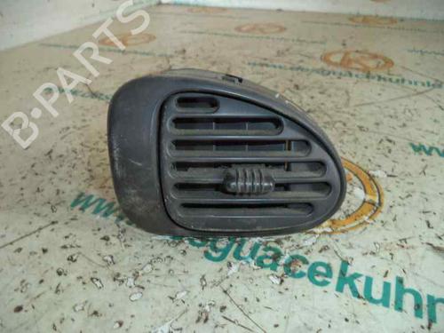 Used Air vent CHRYSLER VOYAGER / GRAND VOYAGER III (GS_, NS_) 2.4 i (151 hp) 12516583