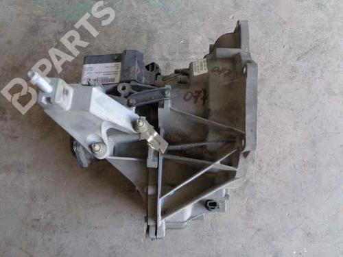 Used Gearbox FORD FOCUS I (DAW, DBW) 1.6 16V (100 hp) 2451368