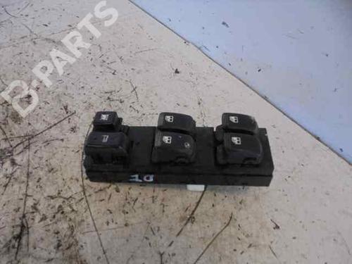 Used Left front window switch HYUNDAI TUCSON (JM) [2004-2019]  6066226
