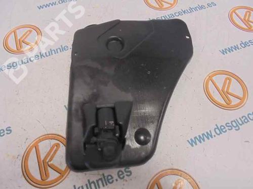 Used Windscreen washer tank PEUGEOT 205 II (20A/C) [1987-2000]  7428310