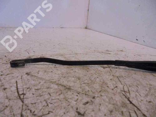 Front windshield wiper arm SUZUKI GRAND VITARA I (FT, HT) 2.5 V6 24V 4x4 (TD62, SQ625) | BP5326281C143 