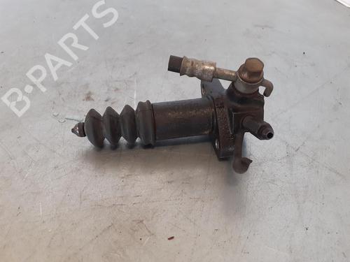 Clutch slave cylinder DAEWOO NUBIRA Saloon (J100) 2.0 16V | BP14187862M113 