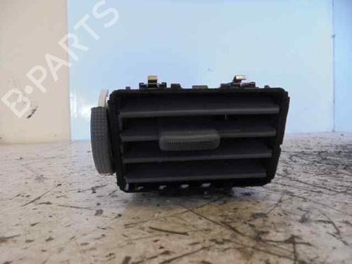 Used Air vent HYUNDAI TUCSON (JM) [2004-2019]  12515383