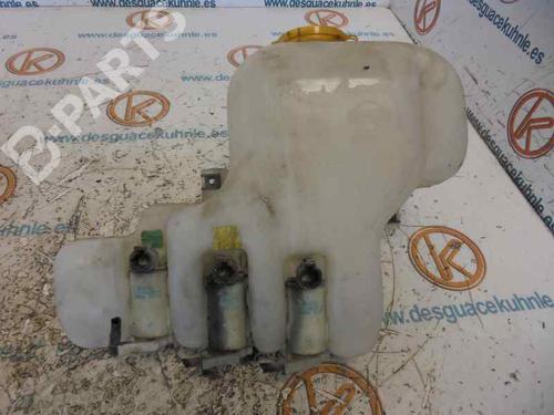 Used Windscreen washer tank NISSAN PATROL GR V Wagon (Y61) 3.0 DTi (158 hp) 7428909