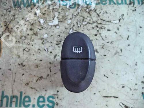Used Switch RENAULT MEGANE I (BA0/1_) 1.9 D Eco (BA0A, BA0U, BA0R) (64 hp) 2468644