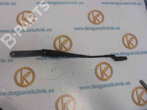 Used Front windshield wiper arm FORD FIESTA VI (CB1, CCN) 1.6 TDCi (90 hp) 3486883