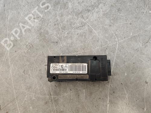Module électronique CITROËN C4 Picasso I MPV (UD_) [2006-2015]  20036956