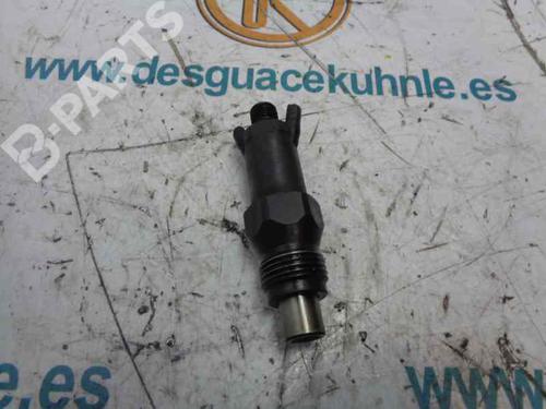 Used Injector PEUGEOT 205 I (741A/C) 1.7 Diesel (60 hp) 2538724