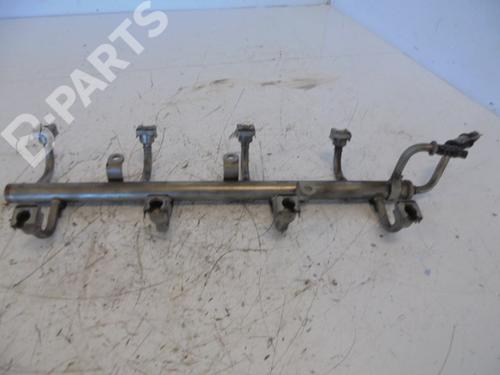 BP6896872M98 | Injection rail VOLVO S80 II (124) 4.4 V8 AWD BP6896872M98