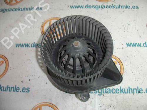 Used Heater blower motor RENAULT MEGANE I Classic (LA0/1_) [1996-2008]  14192486