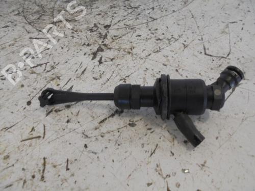 Used Clutch slave cylinder RENAULT MEGANE II Saloon (LM0/1_) [2003-2025]  14186995